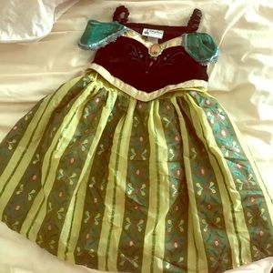 Disney frozen Anna dress gently worn not scratchy